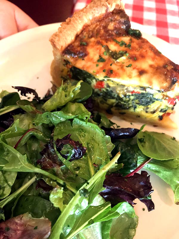 Salad+Quiche.jpg